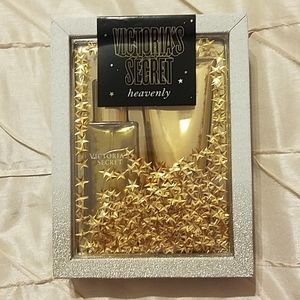 Victoria's secret heavenlymist and lotion gift set